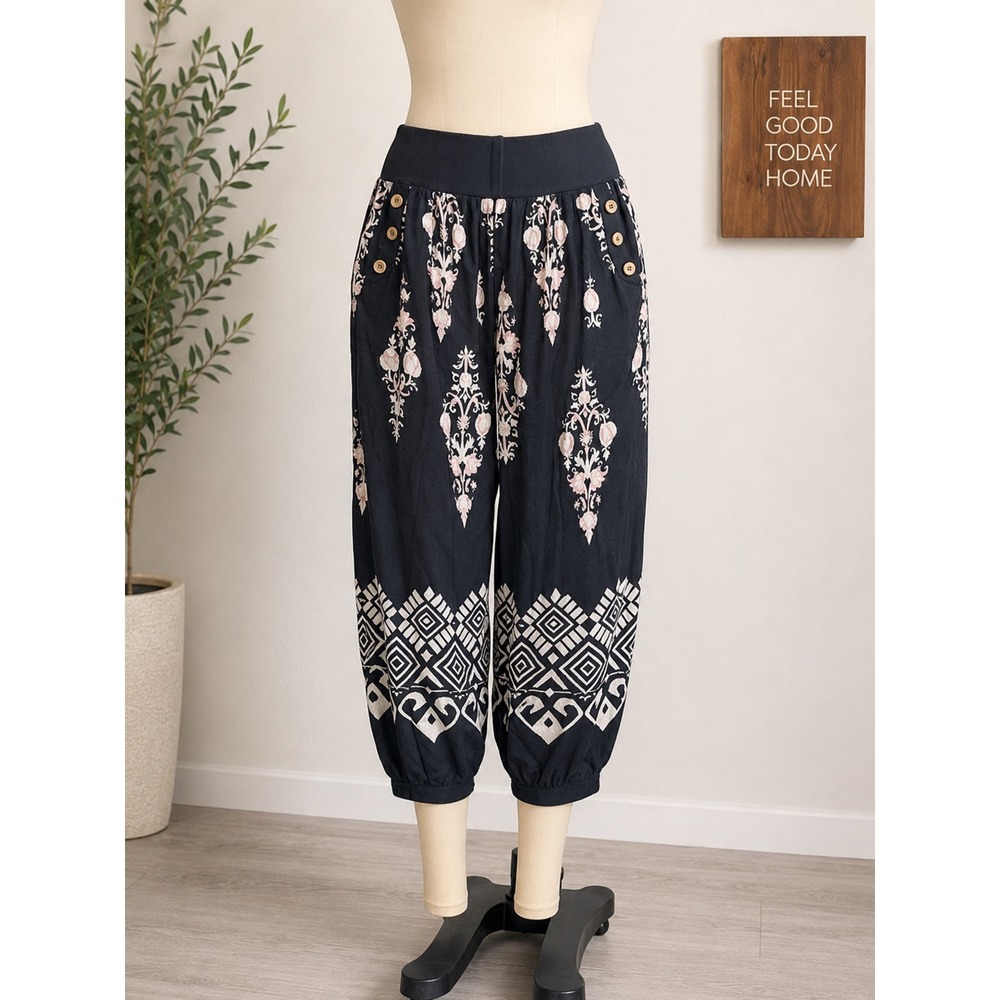 ChicMe Boho Harem Capri Pants Women's Large Black Pink White Paisley Joggers